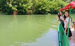 极品少妇粉嫩小泬啪啪AV